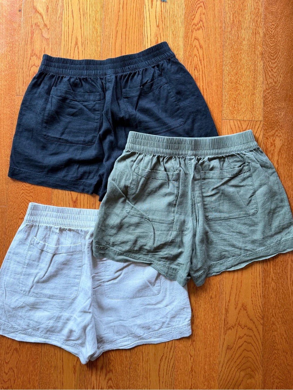 Old Navy Linen Shorts Set Black, Olive, Cream Pull-on High Waist 3 Pairs - Picture 2 of 4